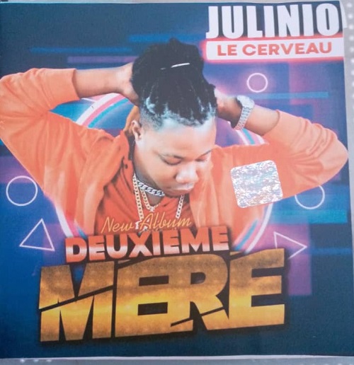Bobo-Dioulasso : « Julinio le Cerveau » dédicace son deuxième album intitulé « Deuxième mère » 