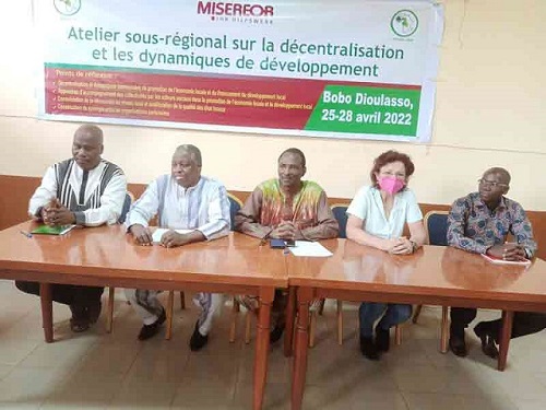 Décentralisation et dynamiques de développement : CESAO-AI initie un atelier sous régional à Bobo-Dioulasso
