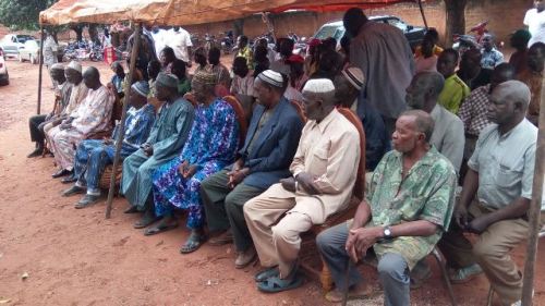Conflit mouvement sunnite-communauté siamou de Orodara : Le gouverneur des Hauts Bassins rencontre les protagonistes