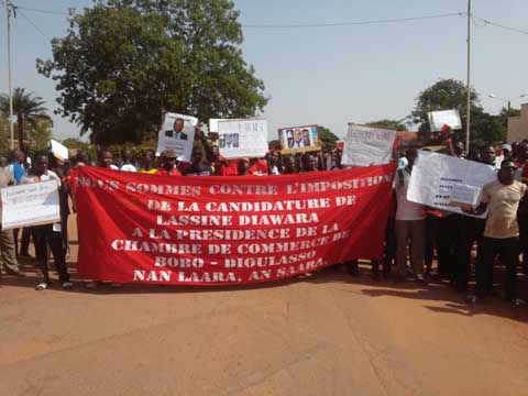 Elections consulaires : Des commerçants de Bobo-Dioulasso disent non à la candidature de Lassina Diawara de MABUCIG