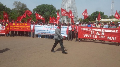 Commémoration du 1er mai : les travailleurs des Hauts-Bassins ont réaffirmé leur engagement à poursuivre la lutte pour un Burkina Faso meilleur