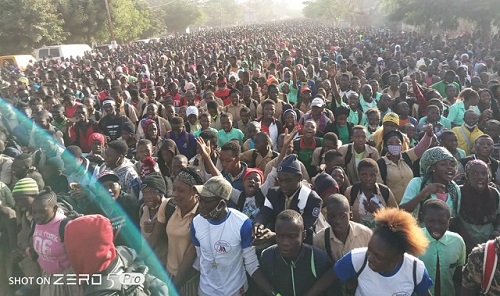 Bobo-Dioulasso : Les élèves et les étudiants battent le pavé pour soutenir leurs camarades des zones touchées par le terrorisme