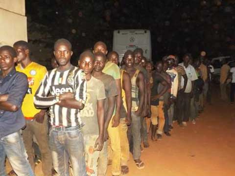 Bobo-Dioulasso : Le gouverneur accueille 237  Burkinabè rapatriés de Guinée-Conakry