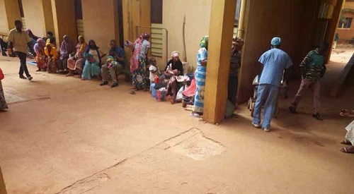 Grève des syndicats : Trois formations sanitaires assurent le service minimum à Bobo-Dioulasso