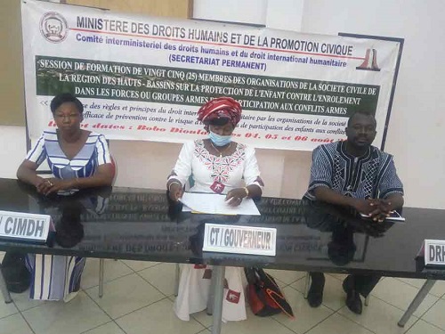 Protection de l’enfant dans les conflits armés : Le CIMDIH forme des membres de la société civile à Bobo-Dioulasso