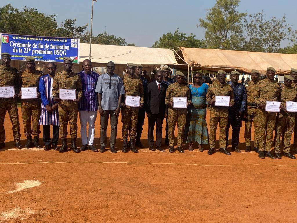 Burkina/Gendarmerie : 395 sous-officiers aptes à assumer les fonctions de commandement