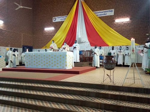 Célébration de la Pâques à Bobo-Dioulasso : Les chrétiens invités à ne pas avoir peur d’être de vrais disciples de Jésus
