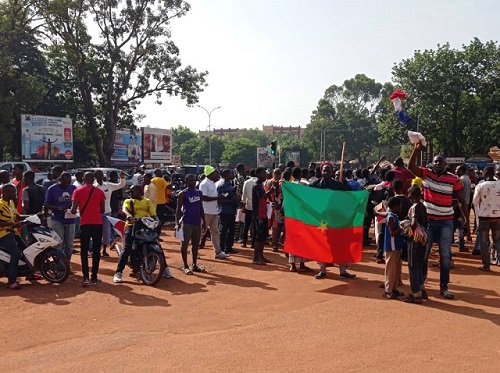 Marche-meeting contre le néocolonialisme : Les manifestants dispersés à coups de gaz lacrymogène à Bobo-Dioulasso