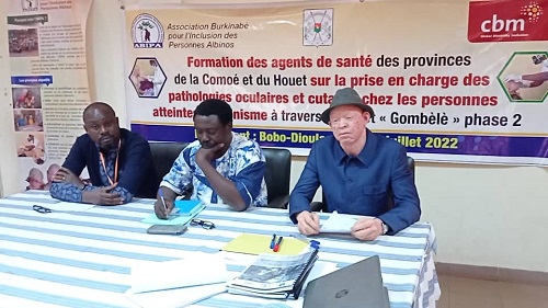 Inclusion au Burkina : Des agents de santé outillés sur les affections dermatologiques et oculaires courantes chez les personnes atteintes d’albinisme